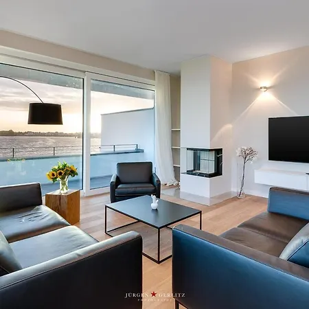 Apartment Ocean Lodge: Meerblick, Garten, Terrasse, Balkon, Kaminofen